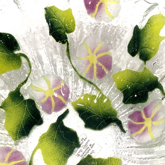 Kali Studio Art Glass Fused Pink & Green Floral Fruit Bowl Ruffle Edge Dish Bowl - Picture 7 of 7